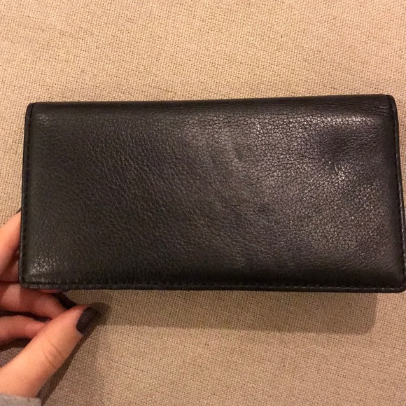 Marc by Marc Jacobs Wallet - gently used condition - Picture 3 of 5